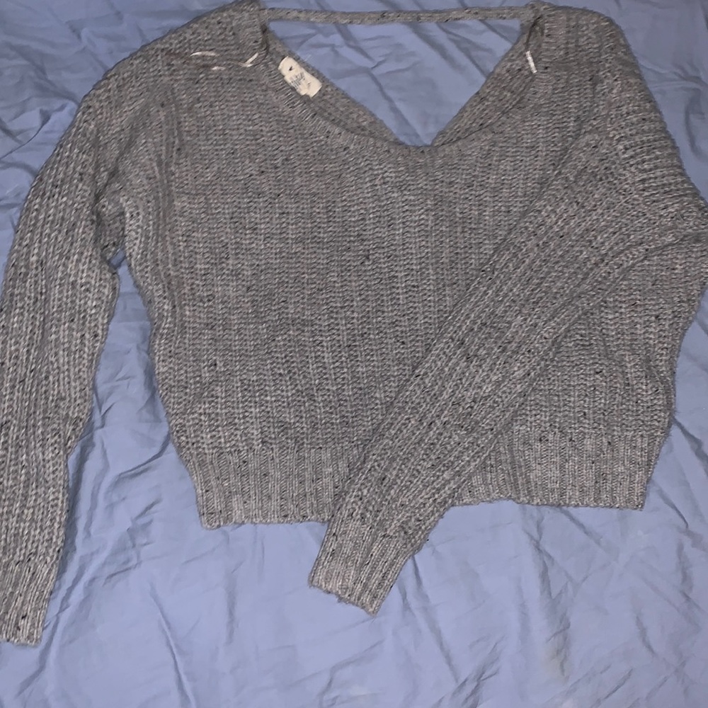 Tied back Crop sweater
